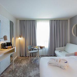 Novotel Aix-En-Provence Pont De L'Arc